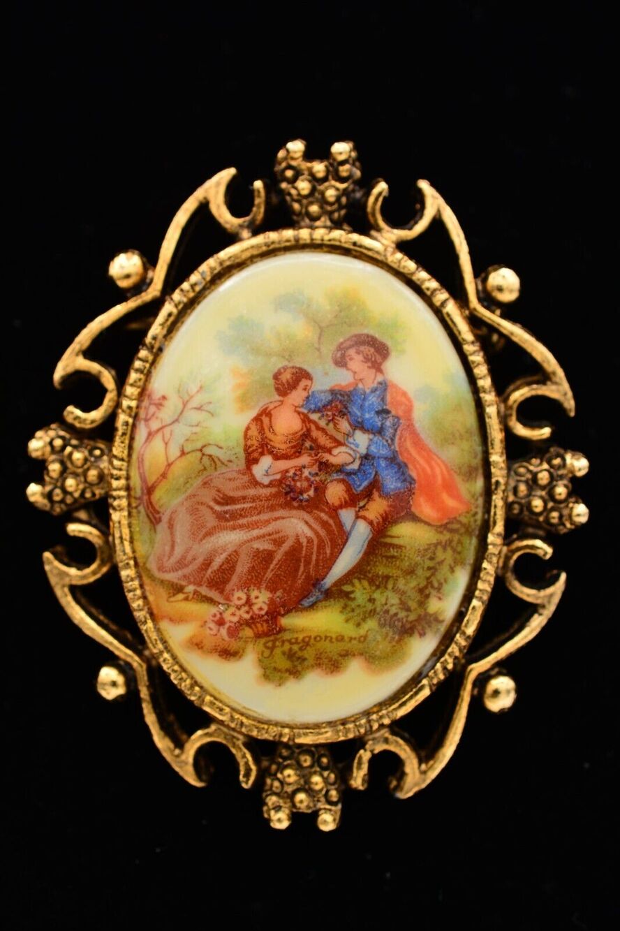 Vintage Painting Pin Brooch Victorian Man Woman Antiqued Gold Oval Heavy BinF